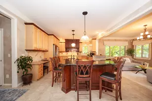 2280 Ivy Hill Dr, Commerce Township, MI 48382 - Photo 10