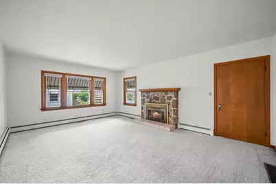 1209 Napier Avenue, Saint Joseph, MI 49085 - Photo 8