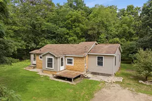 430 W 5th St, Morley, MI 49336 - Photo 1