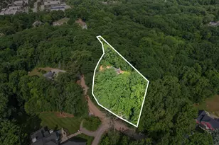 236 N Berkshire Rd, Bloomfield Hills, MI 48302 - Photo 42