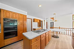 236 N Berkshire Rd, Bloomfield Hills, MI 48302 - Photo 10