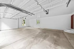 236 N Berkshire Rd, Bloomfield Hills, MI 48302 - Photo 34