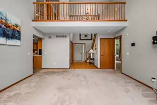 140 Marci Ln, Commerce Township, MI 48382 - Photo 18
