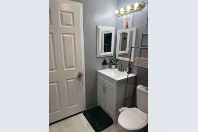421 Fulton Street, Buchanan, MI 49107 - Photo 10