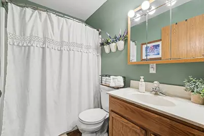 10320 Lincoln Lake Avenue NE, Greenville, MI 48838 - Photo 16