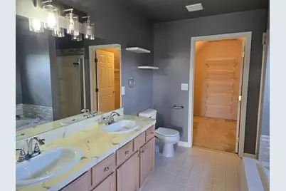 33445 Bay Hill Drive, Romulus, MI 48174 - Photo 28
