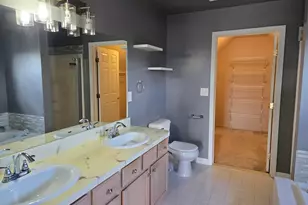 33445 Bay Hill Dr, Romulus, MI 48174 - Photo 28