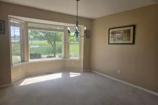 33445 Bay Hill Dr, Romulus, MI 48174 - Photo 8