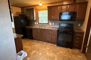 7030 Cattail Corner Dr, Lansing, MI 48911 - Photo 18