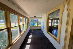 127 E Mill St, Athens, MI 49011 - Photo 6