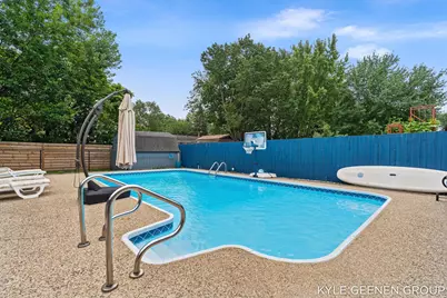 345 Woodland Avenue, Holland, MI 49424 - Photo 34
