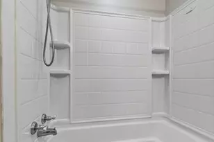 1260 Candlewood Ln, Ypsilanti, MI 48198 - Photo 28