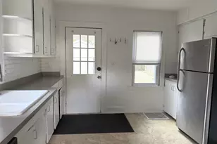 1745 Willis Ave NW, Grand Rapids, MI 49504 - Photo 2