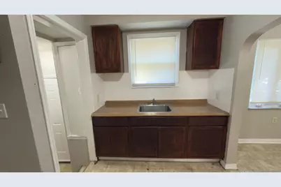 10370 Britain Street, Detroit, MI 48224 - Photo 8