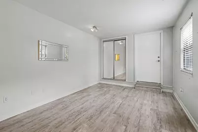 6600 Ridgefield Circle, West Bloomfield, MI 48322 - Photo 20