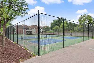6600 Ridgefield Circle, West Bloomfield, MI 48322 - Photo 38