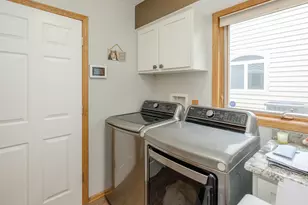 1821 Lakeview Dr, Portage, MI 49002 - Photo 16