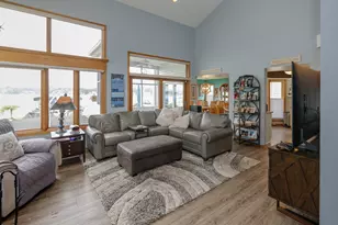 1821 Lakeview Dr, Portage, MI 49002 - Photo 4