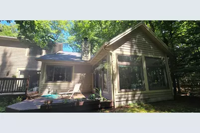 913 W Wellington Court, Muskegon, MI 49441 - Photo 14