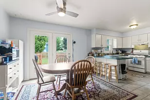 508 Arthur Ct, Middleville, MI 49333 - Photo 10