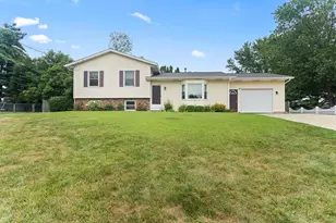508 Arthur Ct, Middleville, MI 49333 - Photo 1