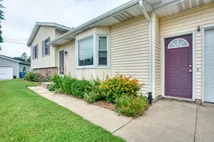 508 Arthur Ct, Middleville, MI 49333 - Photo 2