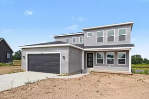 326 Blue Ash Ln, Coopersville, MI 49404 - Photo 2