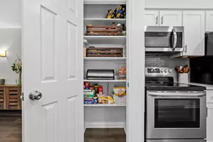 3537 Thornhill Ave, Kalamazoo, MI 49004 - Photo 16