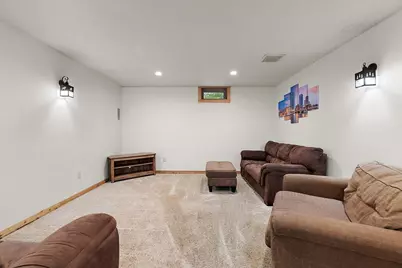 805 W Moore Road, Grant, MI 49327 - Photo 28