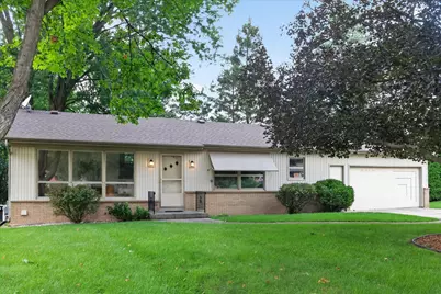 5073 Hillwood Court SE, Grand Rapids, MI 49508 - Photo 2