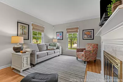 409 Marywood Drive NE, Grand Rapids, MI 49505 - Photo 10