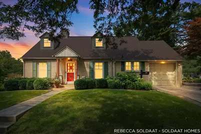 409 Marywood Drive NE, Grand Rapids, MI 49505 - Photo 2
