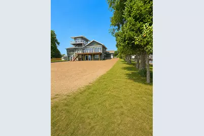 808 S Lakeshore Drive, Ludington, MI 49431 - Photo 48