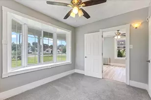19903 Martin Rd, Saint Clair Shores, MI 48081 - Photo 18