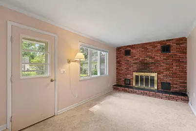 402 Seneca Street, Tecumseh, MI 49286 - Photo 8