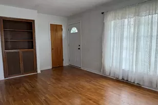 402 Seneca St, Tecumseh, MI 49286 - Photo 10