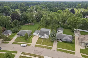 402 Seneca St, Tecumseh, MI 49286 - Photo 30