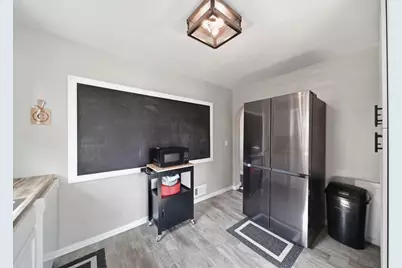 1100 E North Street, Jackson, MI 49202 - Photo 12