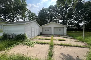 2328 E Main St, Niles, MI 49120 - Photo 8