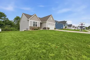 6927 Caliburn Dr SE, Caledonia, MI 49316 - Photo 40