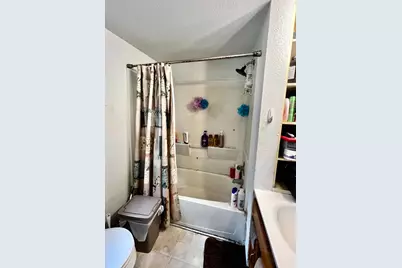 72 Budlong Street, Hillsdale, MI 49242 - Photo 32