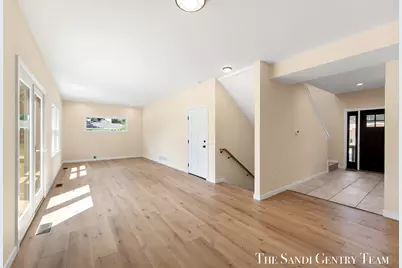1032 Arlington Avenue, Grand Haven, MI 49417 - Photo 8