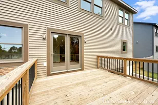 1032 Arlington Ave, Grand Haven, MI 49417 - Photo 38