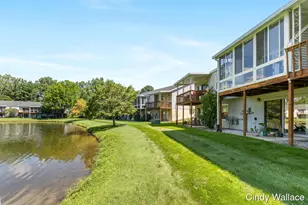 161 Laurelwood Ct SW, Grand Rapids, MI 49548 - Photo 20
