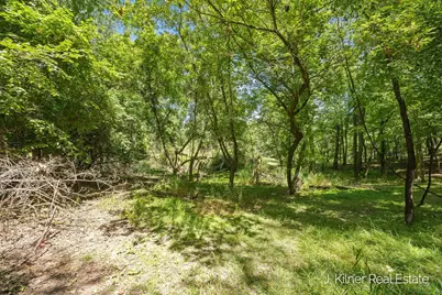 1859 Oakleigh Avenue NW, Grand Rapids, MI 49504 - Photo 12