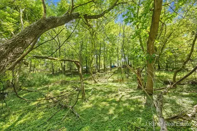 1859 Oakleigh Avenue NW, Grand Rapids, MI 49504 - Photo 14