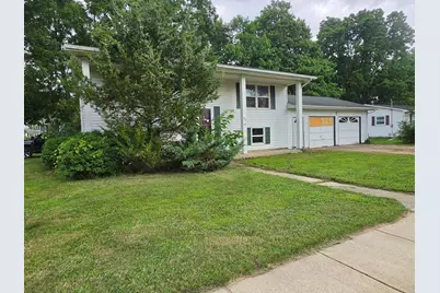100 Clinton Street, Homer, MI 49245 - Photo 2