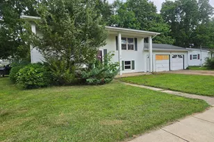 100 Clinton St, Homer, MI 49245 - Photo 2