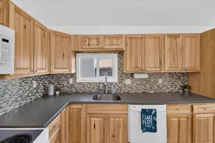 6227 K Dr, Osseo, MI 49266 - Photo 10
