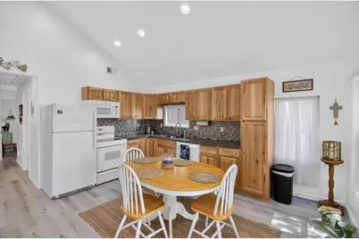6227 K Drive, Osseo, MI 49266 - Photo 8